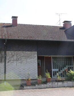 Mit Blick ins Grüne...! Freistehendes Ein-/ Zweifamilienhaus in Recklinghausen-Speckhorn - Recklinghausen