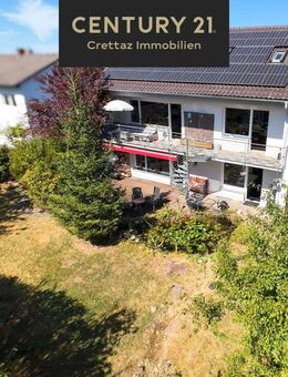 RESERVIERT- Charmantes Zweifamilienhaus in Top-Lage von Lichtenfels - Einziehen oder Vermieten - Lichtenfels (Bayern)