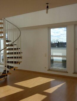 Wunderschöne Maisonette-Wohnung mit großer Dachterrasse - Augsburg