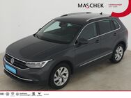 VW Tiguan, 1.5 TSI MOVE N, Jahr 2023 - Wackersdorf