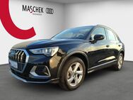 Audi Q3, advanced 40 TDI quattro, Jahr 2024 - Wackersdorf