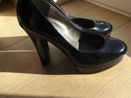 Esprit Lack Plateau Stilettos Gr. 38 High Heels schwarz Schuhe Kunstleder, 7,- - Flensburg