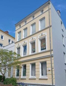 MFH mit 4 Parteien nahe Hauptbahnhof (350 Meter Luftlinie), nahe Dräger, nahe Innenstadt - Lübeck