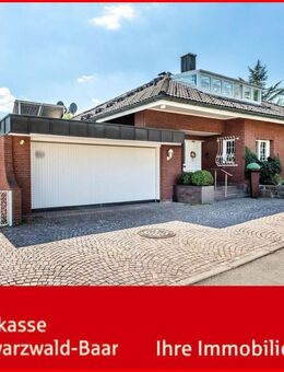 Villa/Einfamilienhaus mit Doppelgarage - Niedereschach