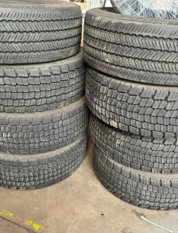 Reifen Continental 315/60R22,5 8 Stück 2VA 6HA - Frechen