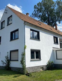 Zwei Wohnungen, zwei Scheunen, ein Hof - Cunewalde