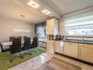 Wunderschöne 5,5-Zimmerwohnung mit Kinoleinwand und Balkon in toller Lage von Ostfildern - Ostfildern