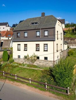 Charmantes Zweifamilienhaus im Erzgebirge - Ideal für Ihr Traumzuhause mit viel Potenzial! - Gornsdorf