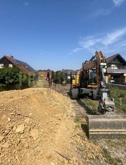 Baustart erfolgt, Bauplatz mit Haus für den Preise einer Eigentumswohnung in Würzburg - Waldbüttelbrunn