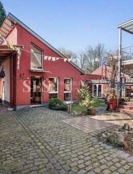 Einzigartiges Anwesen: Altbau, moderner Neubau & geschützter Garten in Marl-Drewer - Marl (Nordrhein-Westfalen)