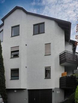 Filderstadt ! Sehr schöne 1-Zi.-Eigentumswohnung mit Dachterrasse - Filderstadt
