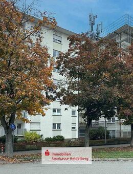 Attraktive 2-Zimmer-Eigentumswohnung mit Loggia in zentraler Lage von Schwetzingen - Schwetzingen
