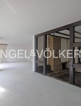 Großzügige 4-Zimmer-Wohnung mit Garage in exklusiver Lage - Bremen