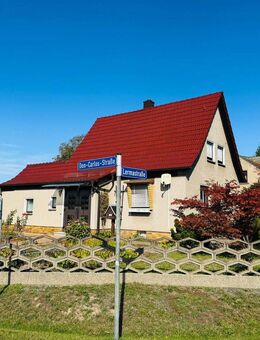 FREISTEHENDES EINFAMILIENHAUS AUF TRAUMHAFTEM GRUNDSTÜCK - Leipzig