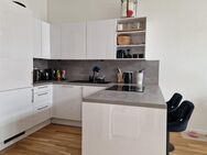 Moderne Wohnung mit 3-Zimmern, Einbauküche, Balkon, 2 Tiefgaragenstellplätze - Villingen-Schwenningen