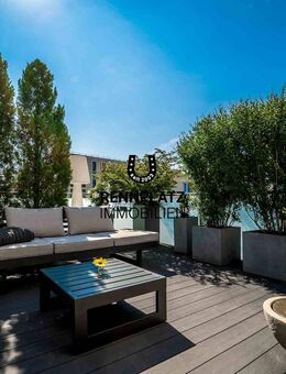 Luxus Penthouse mit 22 m² Dachterrasse und 2 TG-Stellplätzen in Bestlage im Inneren Westen. - Regensburg