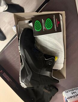 Steitz Secura Sicherheitsschuhe Gr. 44 Modell S2 - Fritzlar