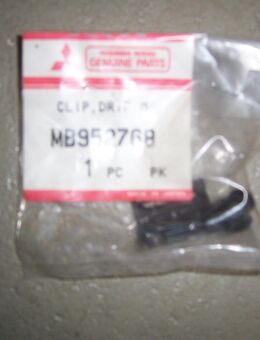 MB952768 Clip, Dachzierleiste Mitsubishi Galant E50 - Hannover Vahrenwald-List