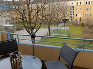 Helle und ruhige 3-Zimmer-Wohnung direkt am Naturschutzgebiet in U-Bahn-Nähe, provisionsfrei - München