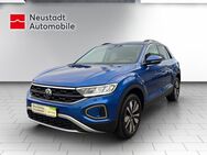 VW T-Roc, Move, Jahr 2023 - Elsterwerda