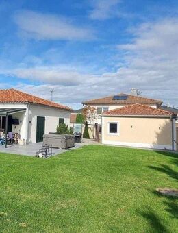 NEUMANN - Hochwertige Doppelhaushälfte in top Lage - Kösching