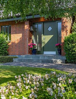 Charmantes und ebenerdiges Einfamilienhaus mit schönem Garten in zentraler Lage von Harrislee - Harrislee