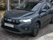 Dacia Sandero, Stepway TCe 90 Expression (DJF), Jahr 2022 - Altötting