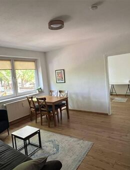 Voll möblierte & gepflegte 3,5 Raum Wohnung mit Einbauküche im 1.OG - Oberhausen