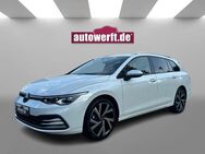 VW Golf 8 1.5 TSI ACTIVE STANDHZ MATRIX CAM 18Z NAVI SHZ PDC TEMPOMAT - Ahrensburg