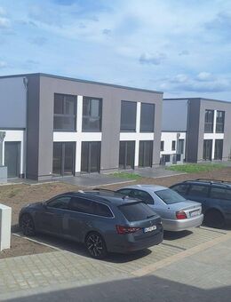 Erstbezug Doppelhaus KW 5b modernster Standard Külzauer Weg Lostau - Möser