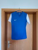 Nike Damen Sport Shirt... in 01662