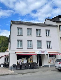 Charmantes Wohn- und Geschäftshaus in Bestlage von Neuerburg - Neuerburg