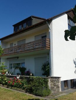 Wohnen mit Potenzial! Zweifamilienhaus in Petersaurach! - Petersaurach