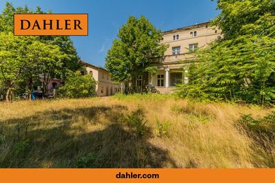 "Villa Rabe" mit bis zu 504 m² Fläche nach Umbau mit Baugenehmigung und Remise mit ca. 167 m²