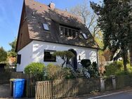 Charmantes Einfamilienhaus mit sonnigem Garten in beliebter Wohnlage von Nürnberg-Ziegelstein - Nürnberg