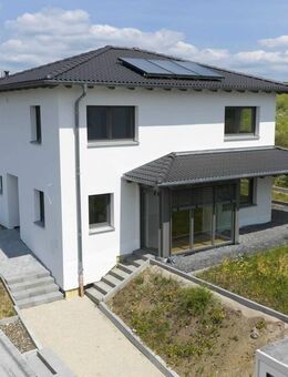 Ihr Traumhaus zwischen Coburg und Ebersdorf. Neubau-Erstbezug, sofort bezugsfertig! - Ebersdorf (Coburg)