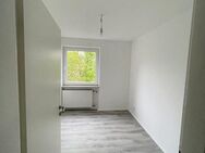 Schön geschnittene Wohnung mit Aufzug und Blick ins Grüne ! - Würzburg