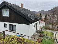 Top gepflegtes Einfamilienhaus mit ELW in sehr guter Wohnlage! - Lichtenstein