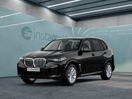 BMW X5, xDrive30d M Sport DA PA Stand-Hzg, Jahr 2023 - München