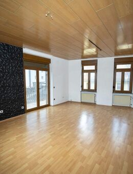Helle und großzügige Obergeschosswohnung in Püttlingen zu vermieten - Püttlingen