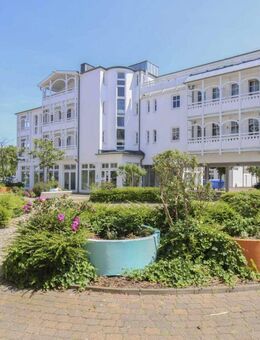 Repräsentativ und idyllisch: 3-Zimmer-Wohnung im Seepark in Sellin - Sellin (Ostseebad)