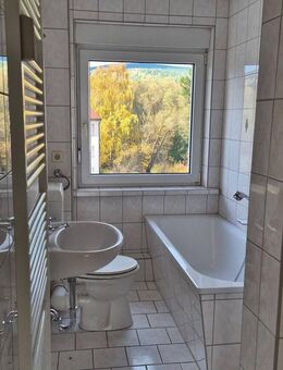 Helle, freundliche Wohnung in ruhiger Lage - Zella-Mehlis