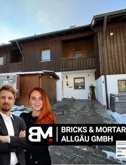 Bezugsbereites Reihenmittelhaus mit Wintergarten, 3 Balkonen & Garten in ruhiger Lage von Obergünzburg - Obergünzburg