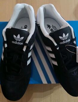 Adidas Adiracer Sneaker Low Größe 38 2/3 NP: 119,95€ - Lübeck