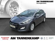 Hyundai i30, 1.4 cw Trendückfahrkamera, Jahr 2016 - Varel