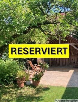 RESERVIERT! Freistehendes Einfamilienhaus mit idyllischem Garten - Aalen