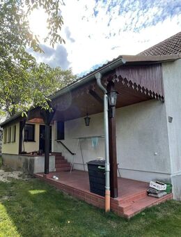 Einfamilienhaus mit großzügiger Wohnfläche auf großem Grundstück - Jacobsdorf