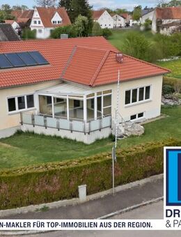Einfamilienhaus auf Eckgrundstück mit schönem Wintergarten - Weichering