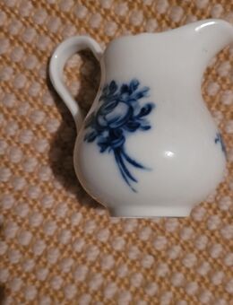 Hutschenreuther Milchkännchen blaue Rose - Bonn