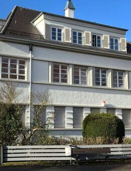 Wohnen mit Charakter! Helle 4-Zi.-Wohnung in zentraler Lage von privat zu vermieten! - Bad Mergentheim